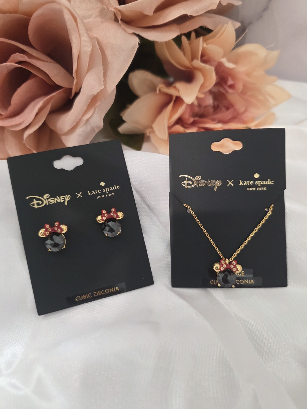 Disney x Kate Spade Black & Gold Minnie Mouse Pendant Necklace and Earrings Set